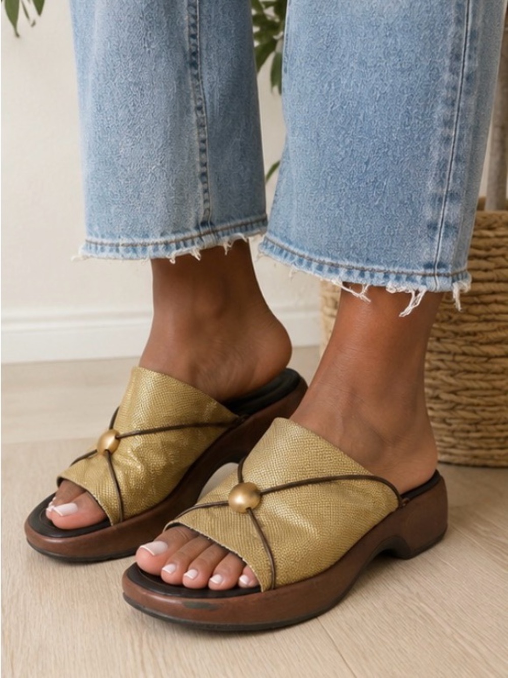 Dansko Y2K Gold Woven Platform Slide Sandals Women’s 41 (10.5-11) Boho chunky